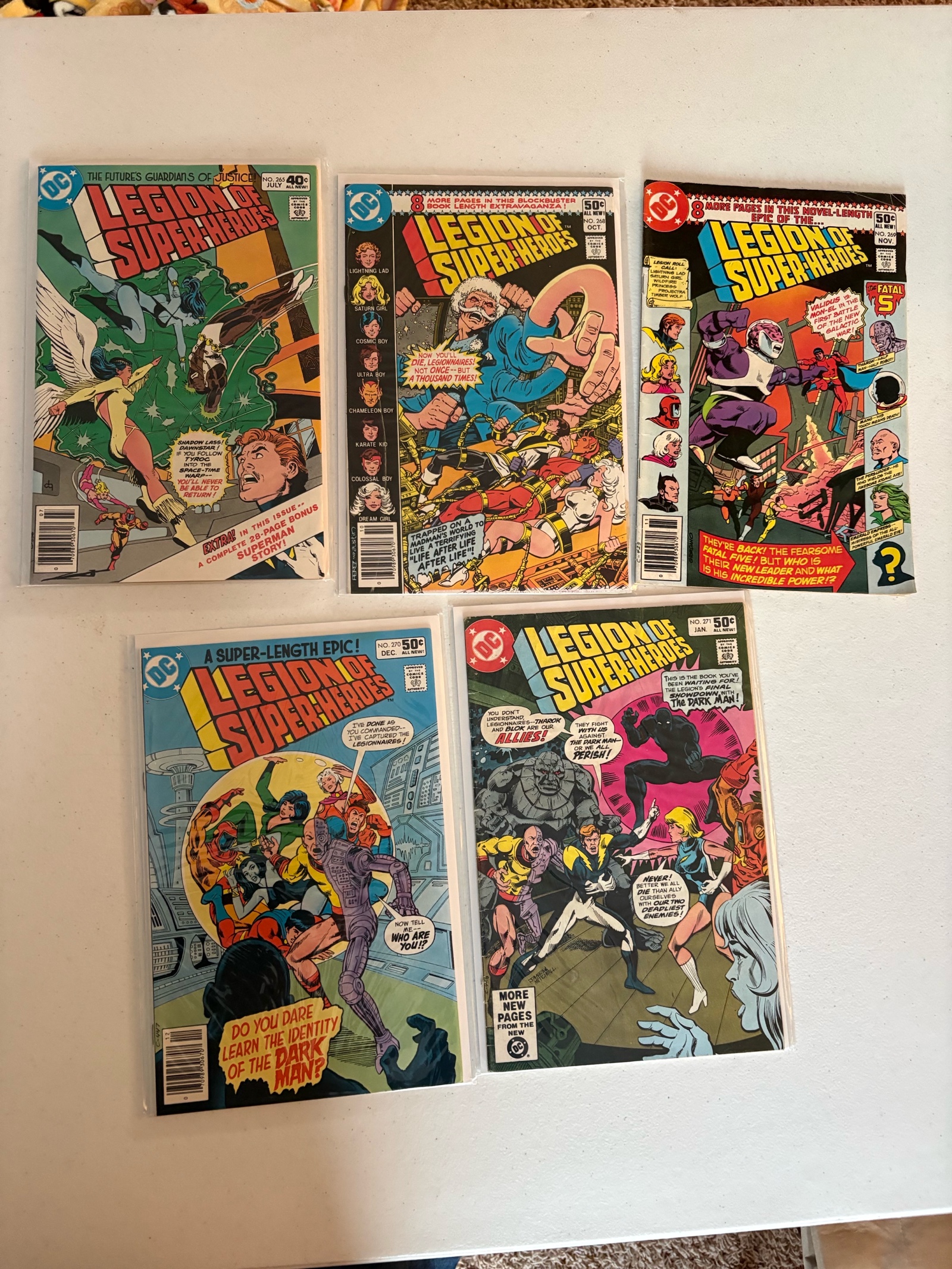 lot 312A image: Legion of Super Heroes Comic Book Lot, 5 Comics From DC