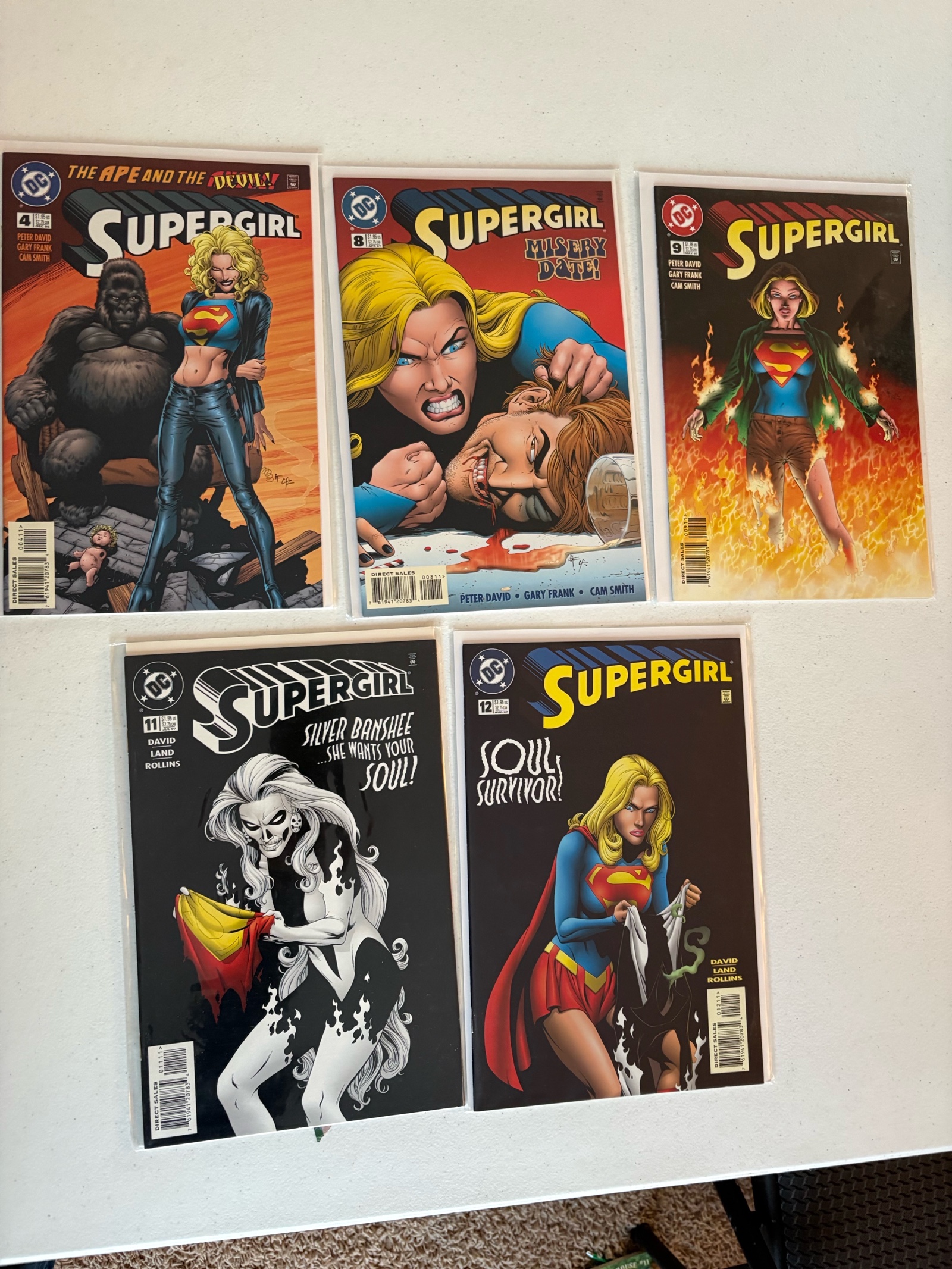 lot 321A image: Super Girl Comic Book Lot, 5 Comics From DC Publishing