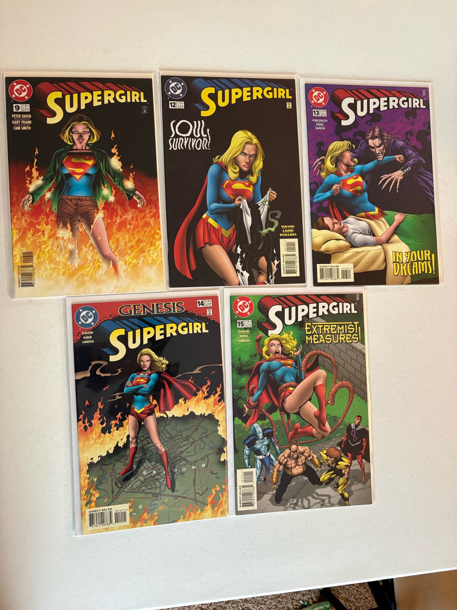lot 322A image: Super Girl Comic Book Lot, 5 Comics From DC Publishing