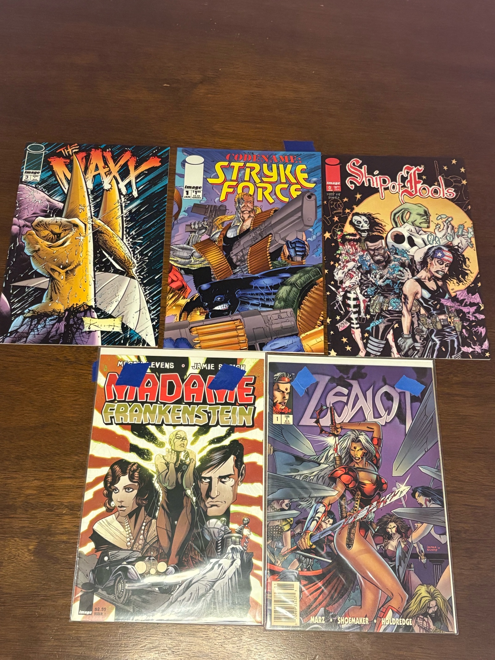 lot 358A image: Image Publishing Comic Book Lot, 5 Comics From Different Heroes and Different Series