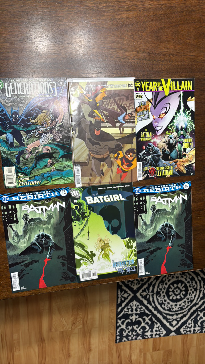 lot 368 image: Batman Comic Book Lot, 6 Comic Books