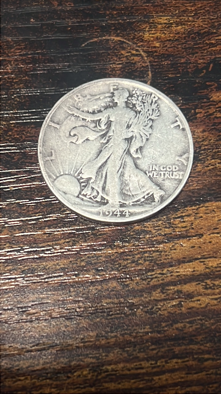 lot 16-1 image: 1944 s walking liberty half dollar