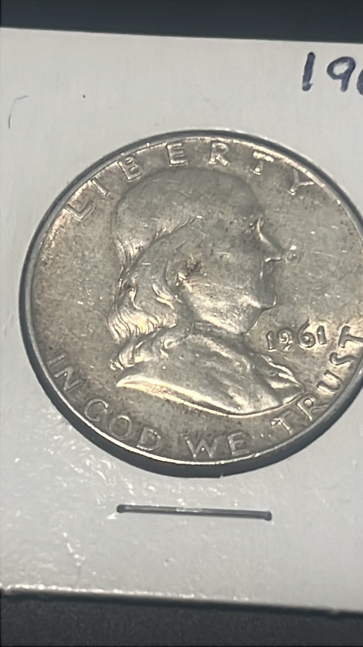 lot 16 image: 1961 d Benjamin Franklin half dollar