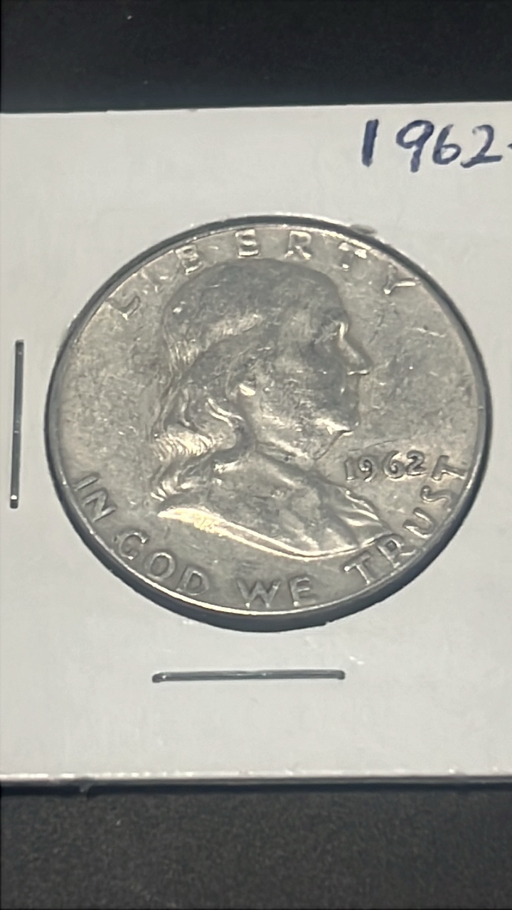 lot 37 image: 1962 d Benjamin Franklin half dollar