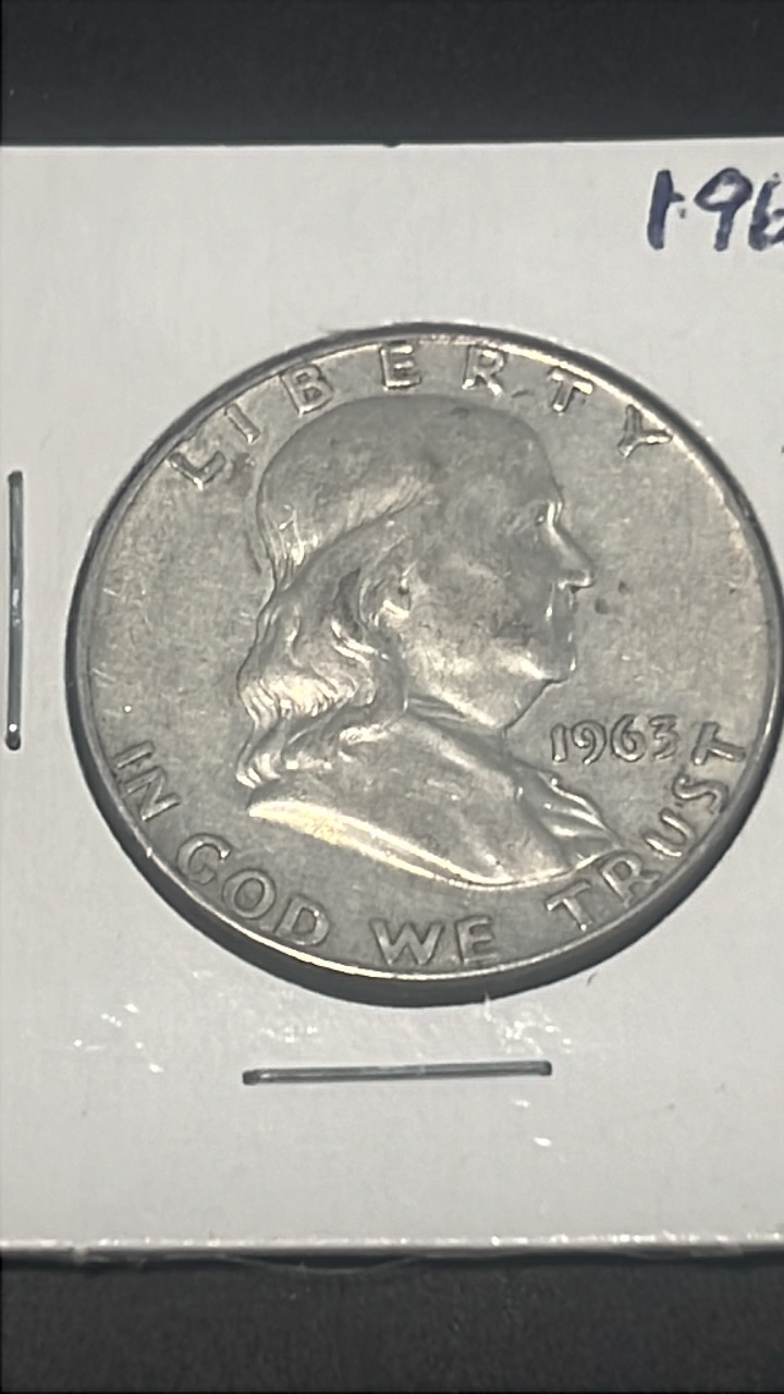 lot 44 image: 1963 d Benjamin Franklin half dollar