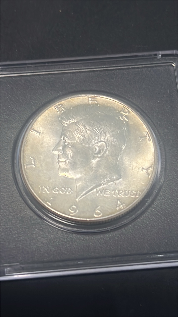 lot 45 image: 1964 p Kennedy half dollar
