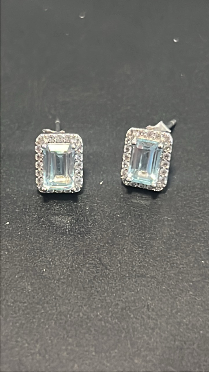 lot 93-1 image: Sterling silver earrings