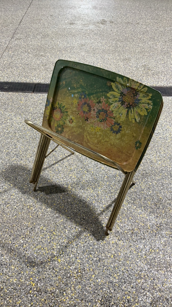 Set of 4 Vintage Mid-Century Floral Metal TV Trays