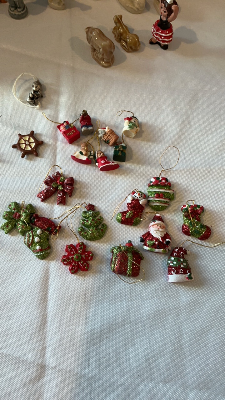 Vintage Holiday Collection Royal Doulton, Hallmark Keepsake & Festive Decor - Large Multi-Piece Lot