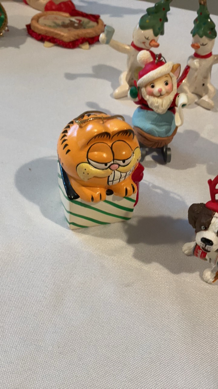 Vintage Character Christmas Collection Homco Santa Mice, Garfield & Holiday Carolers