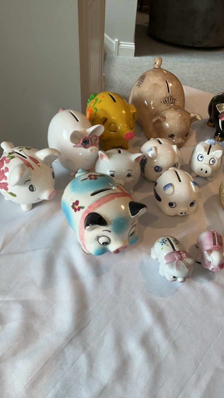 Vintage Ceramic & Glass Piggy Bank Collection - Hand-Painted & Specialty Set of 14