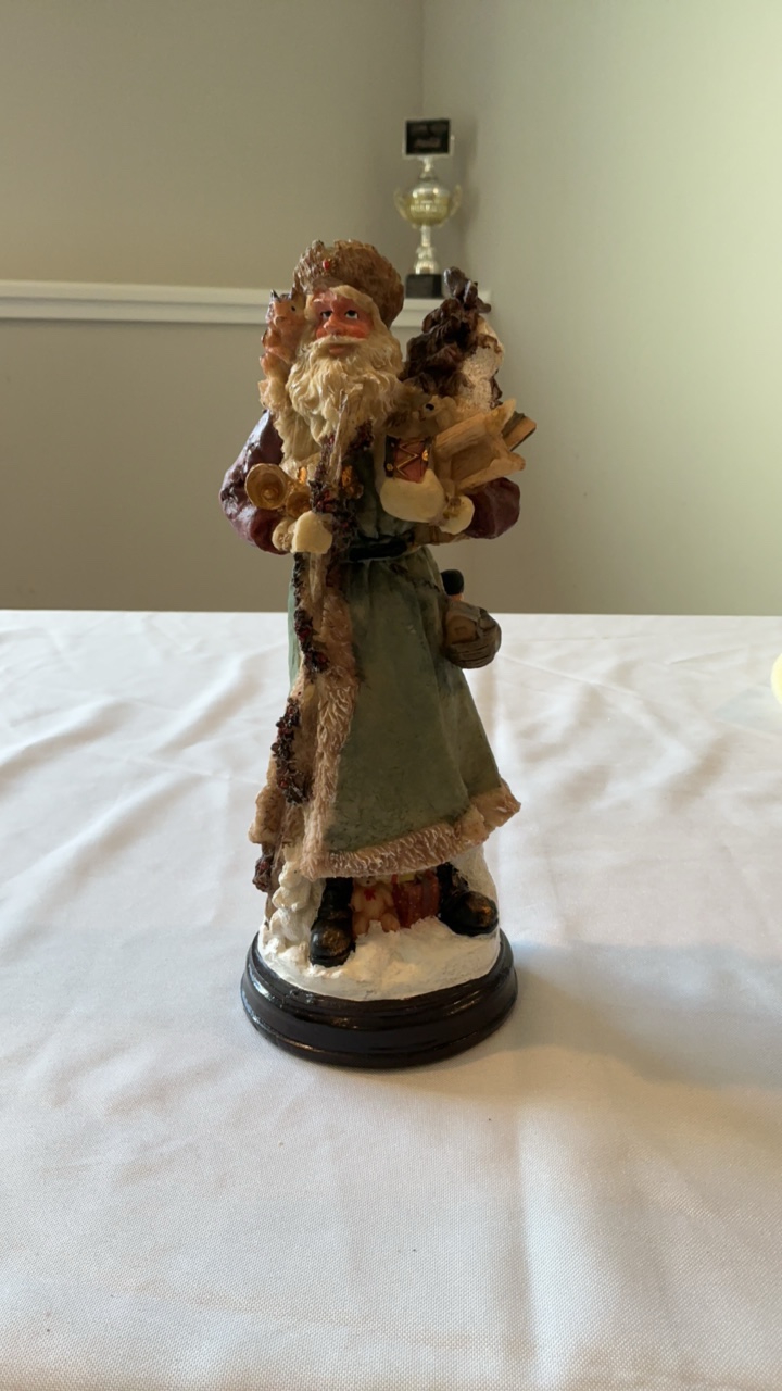 Detailed Green Robe Heritage Santa Figurine - Traditional Folk Art Resin