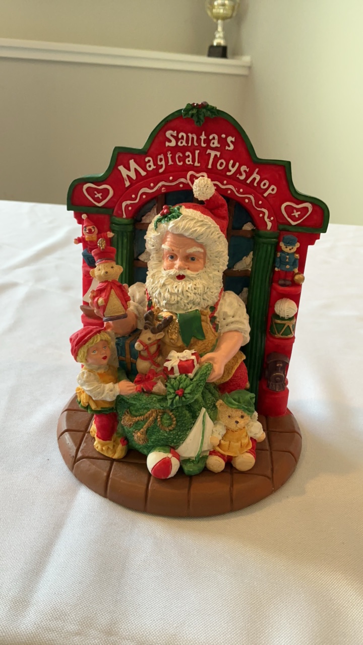 Santas Magical Toyshop Detailed 3D Tabletop Diorama - Holiday Resin