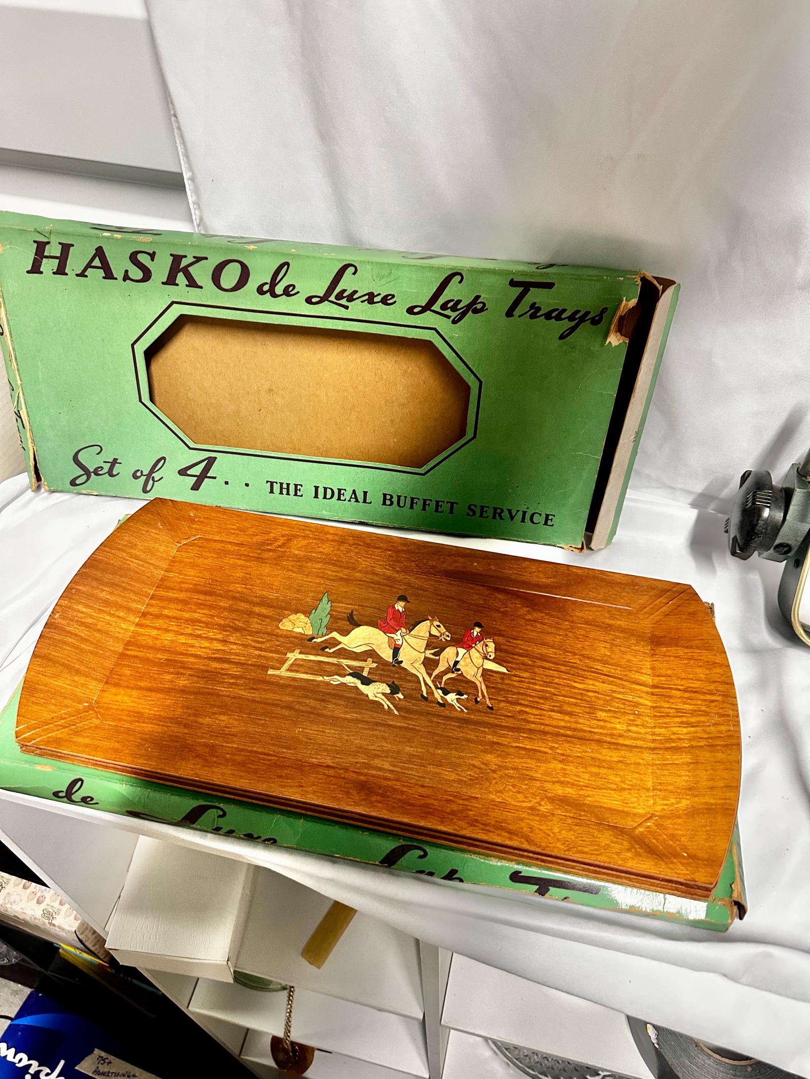 Set of 8 vintage Hasko de Luxe lap trays featuring an equestrian or fox hunting scene