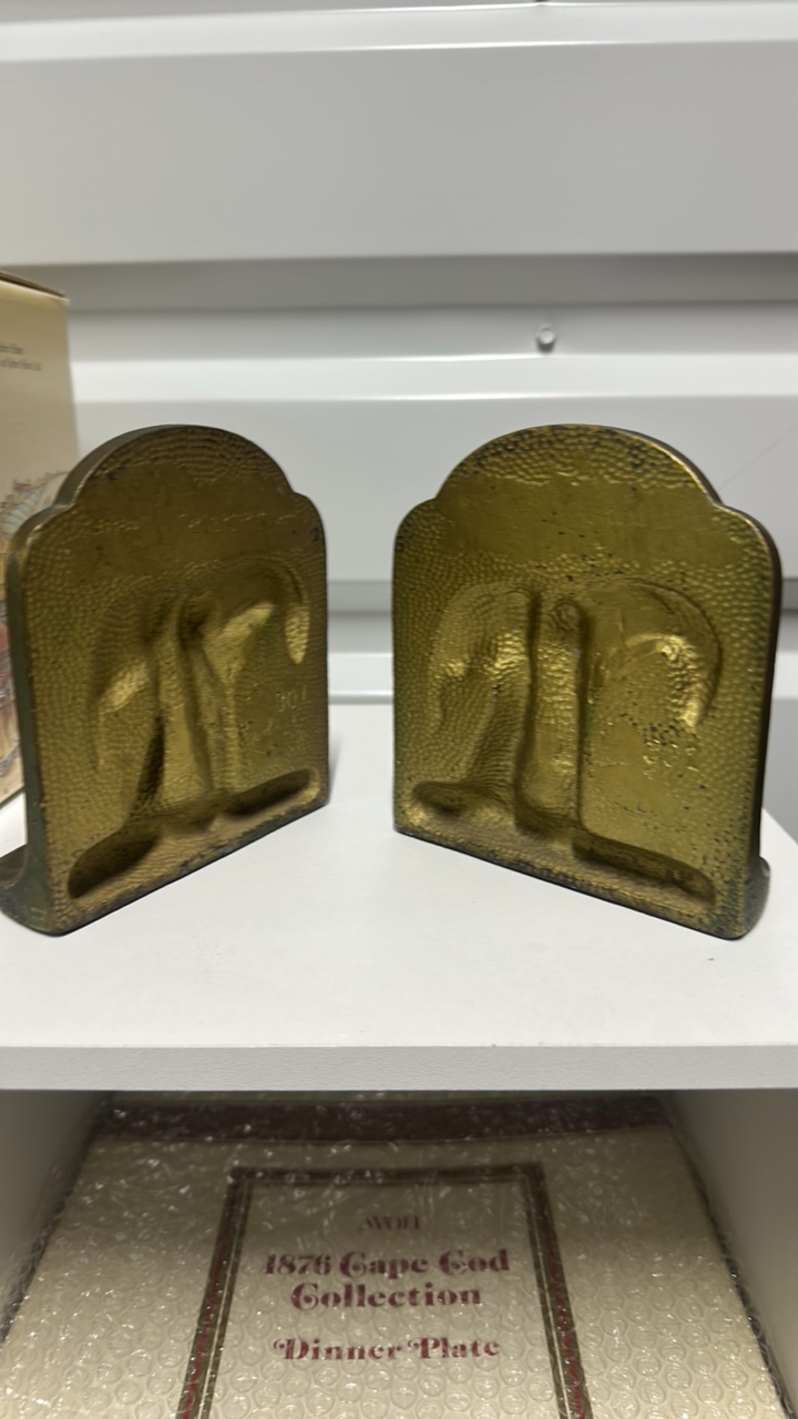Pair of Hubley #313 cast iron "Romeo and Juliet" bookends