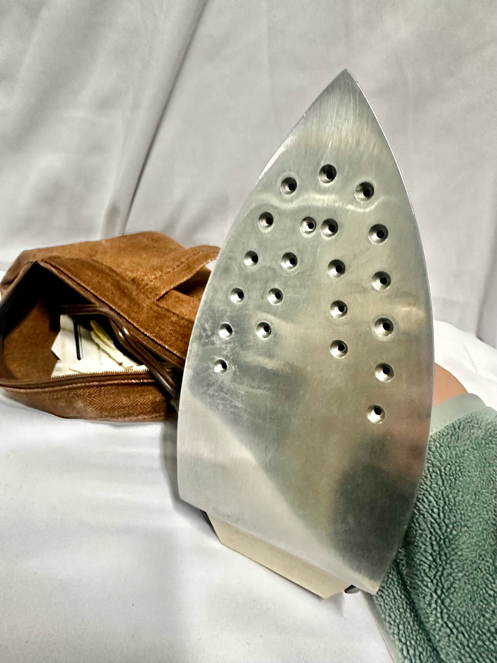 Black & Decker The Small Wonder Steam Travel Iron