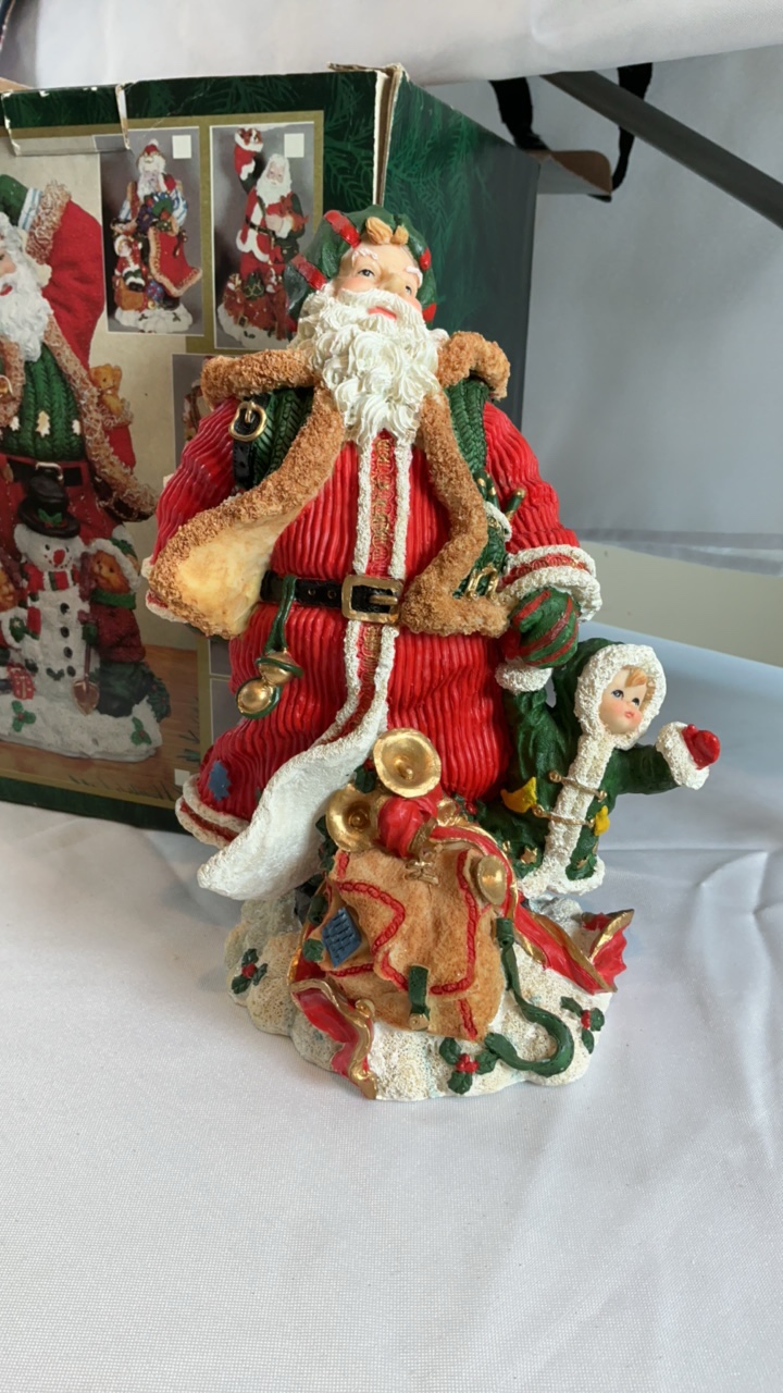 Vintage 11 Wangs International Christmas Traditions Santa Figurine  Hand-Painted Resin  Large Tabletop Decor
