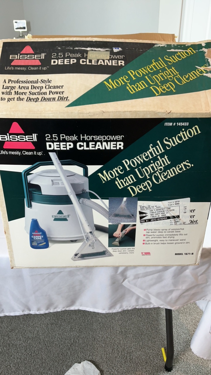 Vintage Bissell Big Green Deep Cleaner  2.5 Peak HP  Model 1671-N  Carpet & Upholstery Extractor