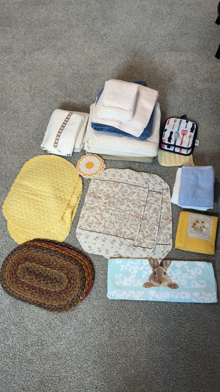 Vintage Table Linens & Textiles Lot  Quilted Placemats, Braid Trivets, & Embroidered Sunshine Towel