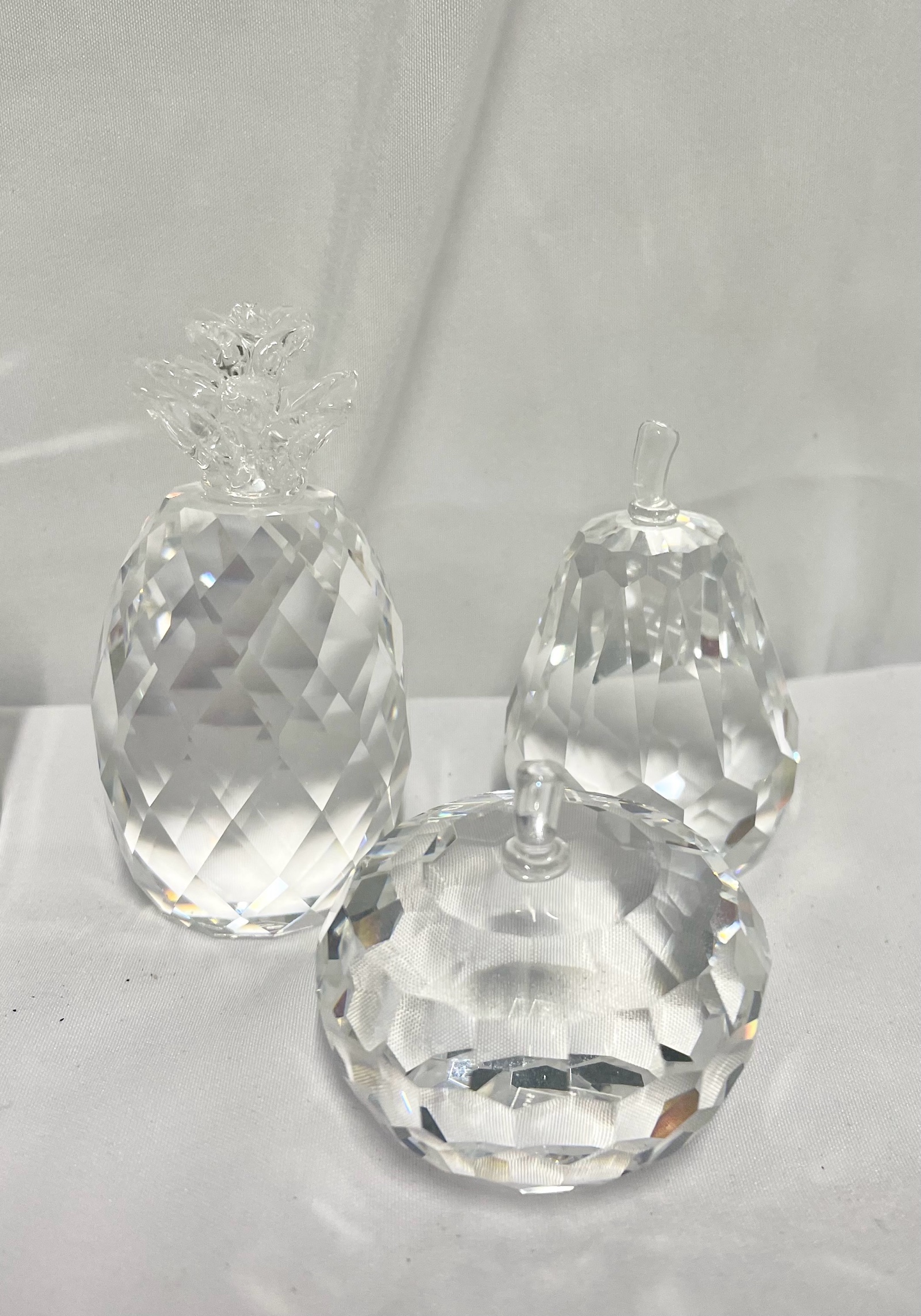 Set of 3 gorgeous Simon crystal paperweights