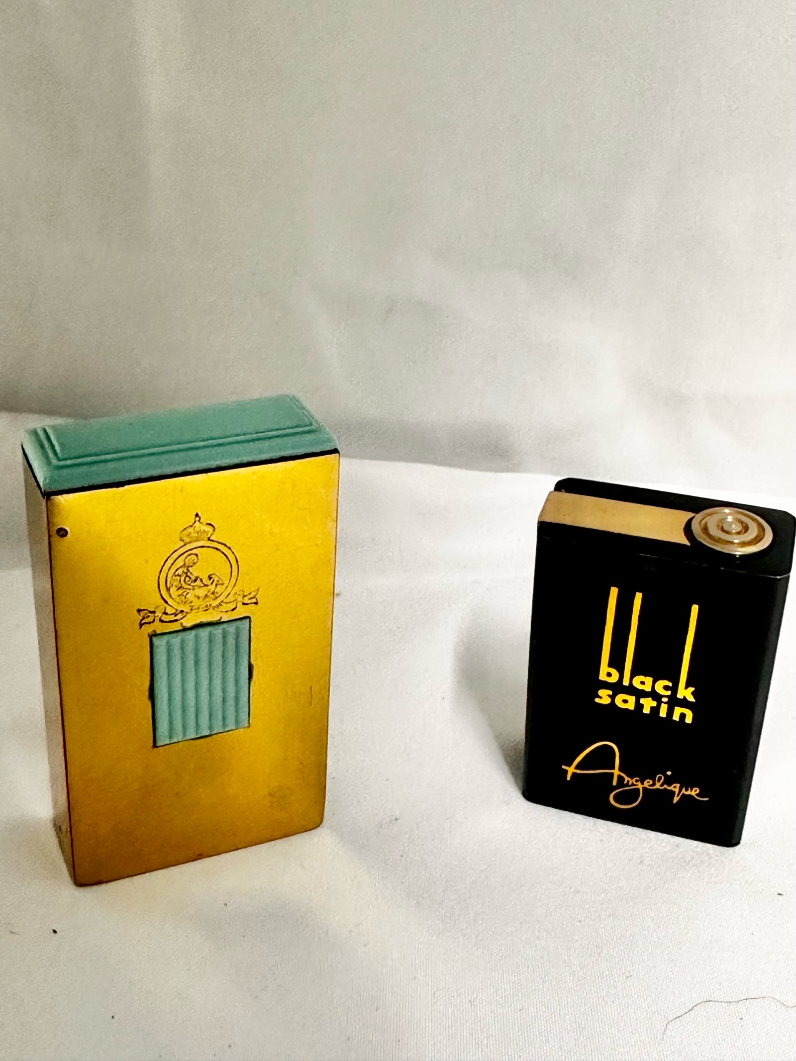 SOUGHT AFTER 1940s vintage perfume atomizers