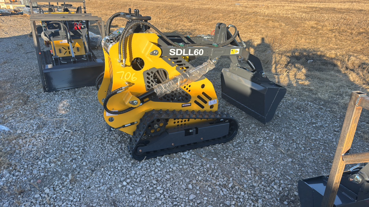 lot 706 image: SKID STEER LOADERSDLANCH2025UnusedSDLL62