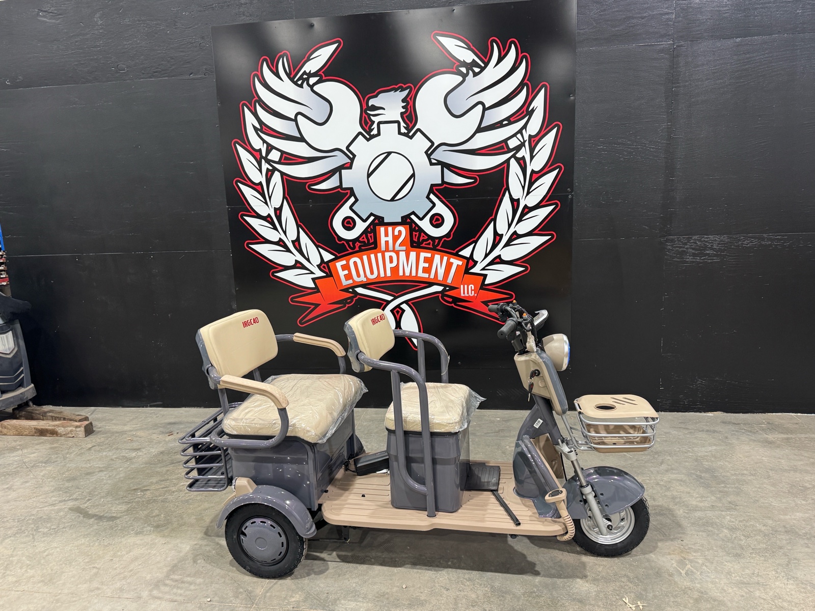 lot 735 image: ELECTRIC TRICYCLESDLANCH2025UnusedIRGC42