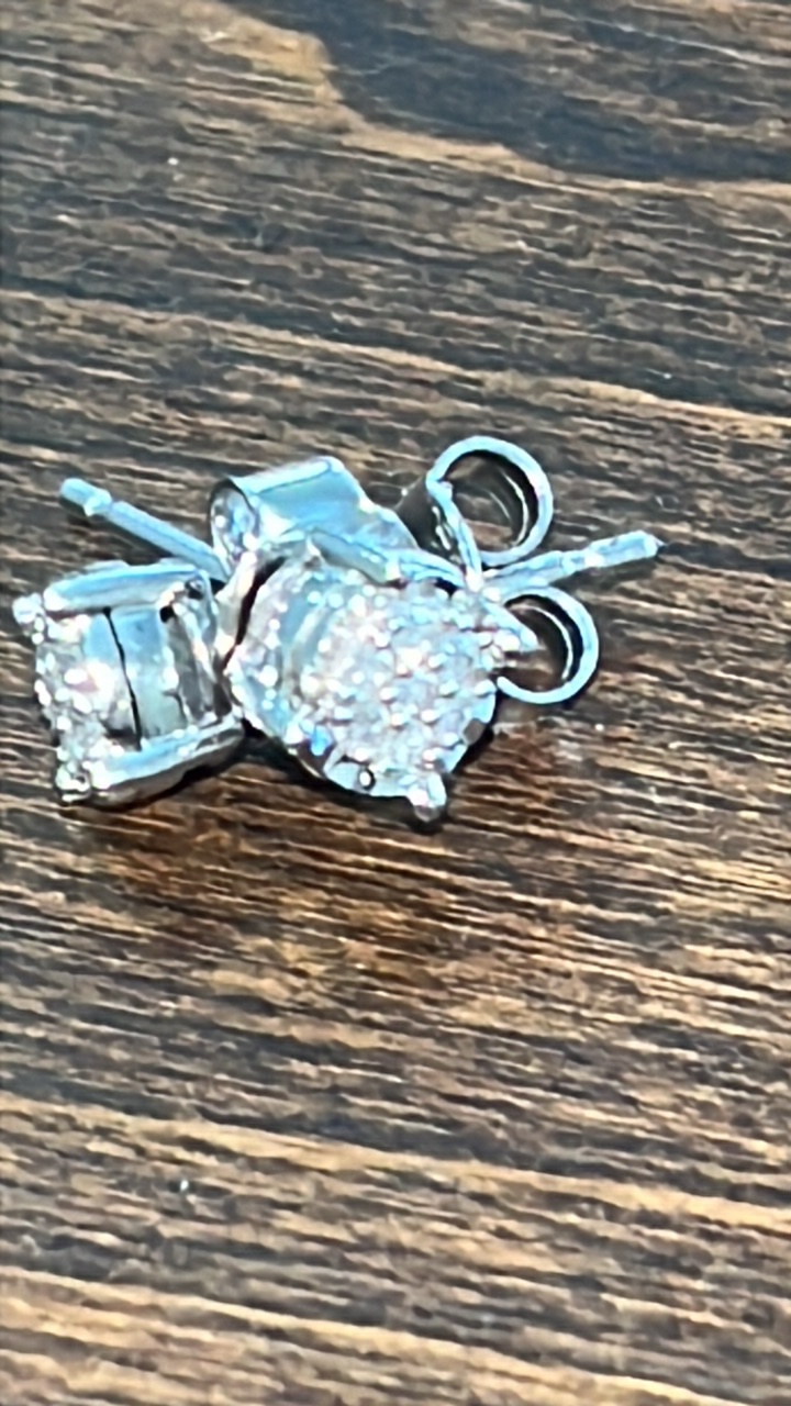 lot 14 image: 10Kt Gold and diamond earrings