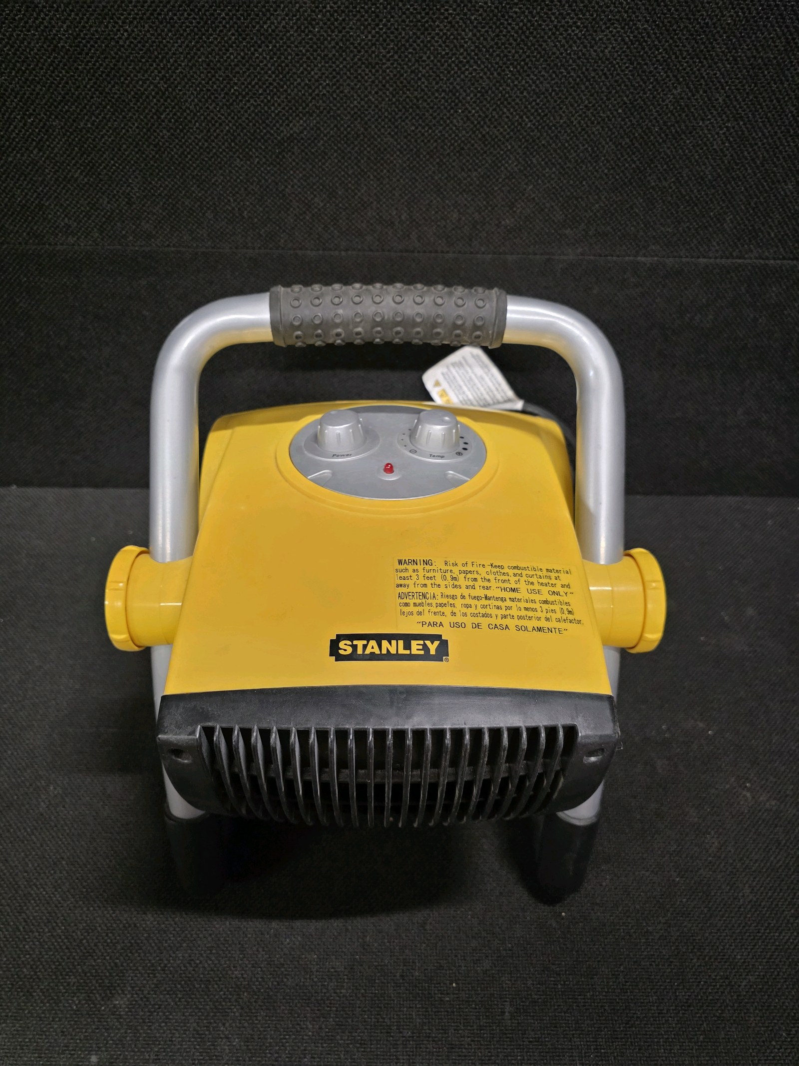 lot 113 image: STANLEY Ceramic-Core Air Heater  Fan