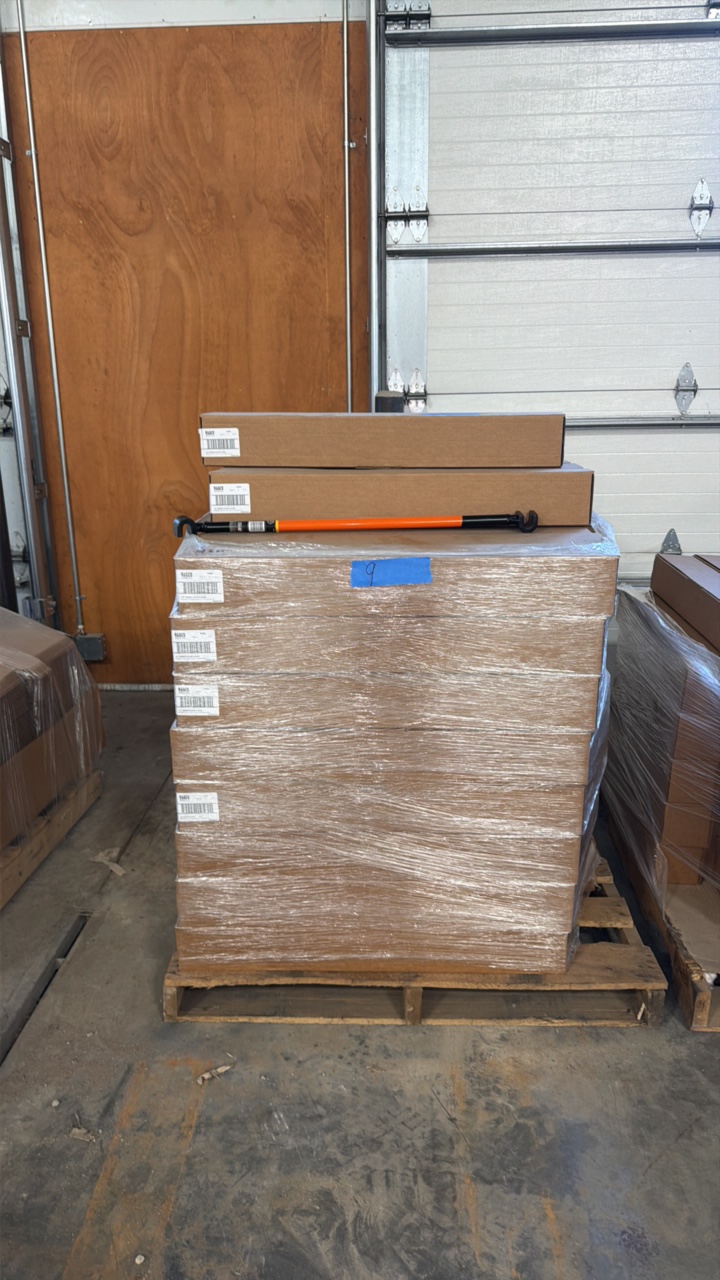 lot 9 image: Pallet of 96 New Klein Rebar Hickey Tools model # 64309 for No. 3 & 4 Bar. 12 Capacity