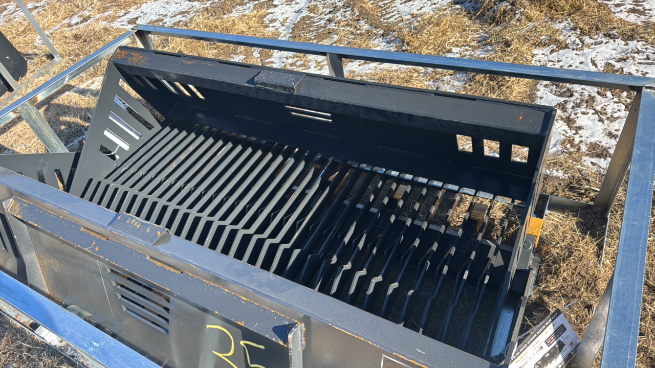 lot 24 image: SKID STEER ROCK BUCKETLandhonor2025UnusedRB-14-72W