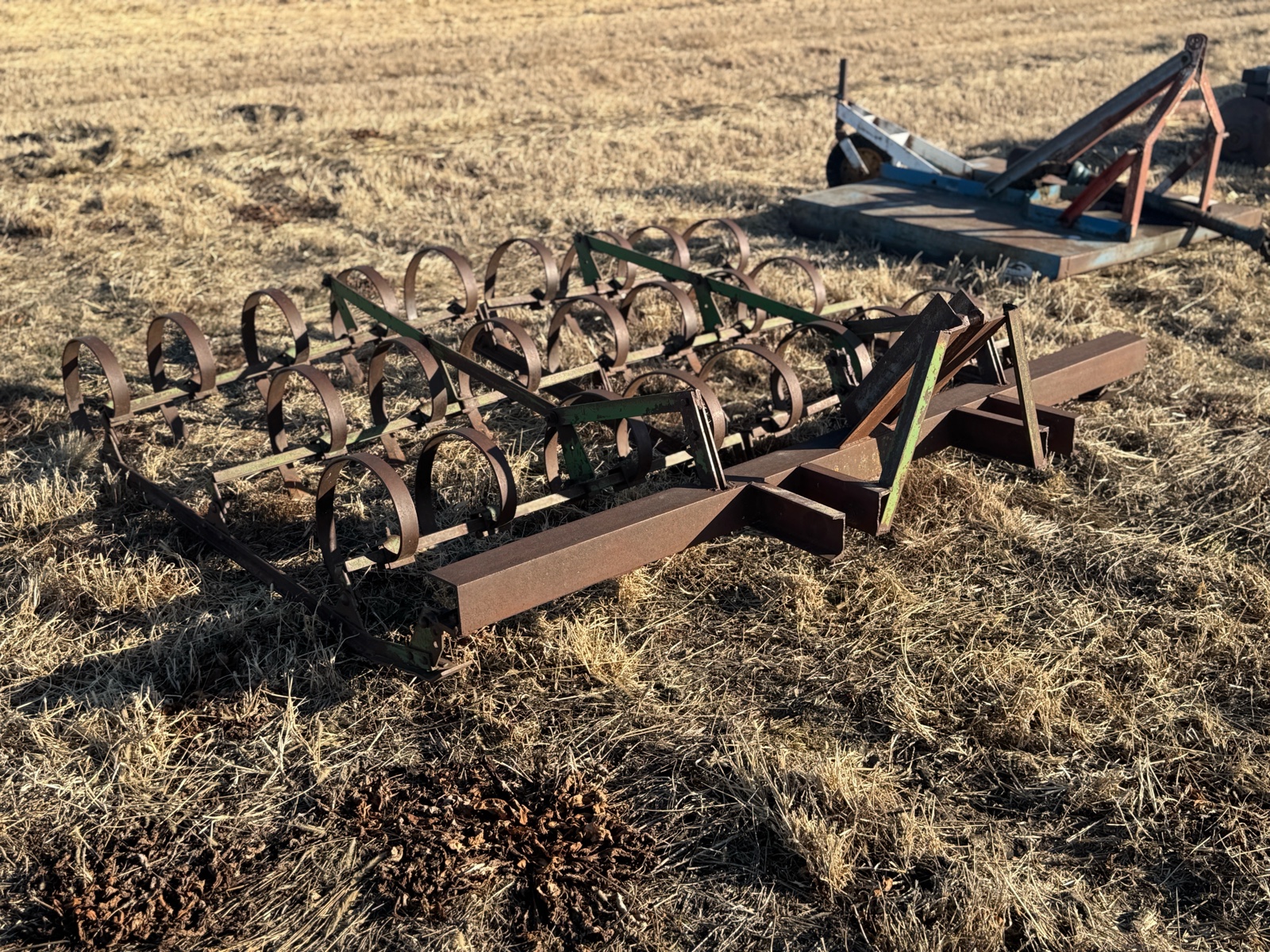 lot 922 image: 8FT 3 Point Harrow