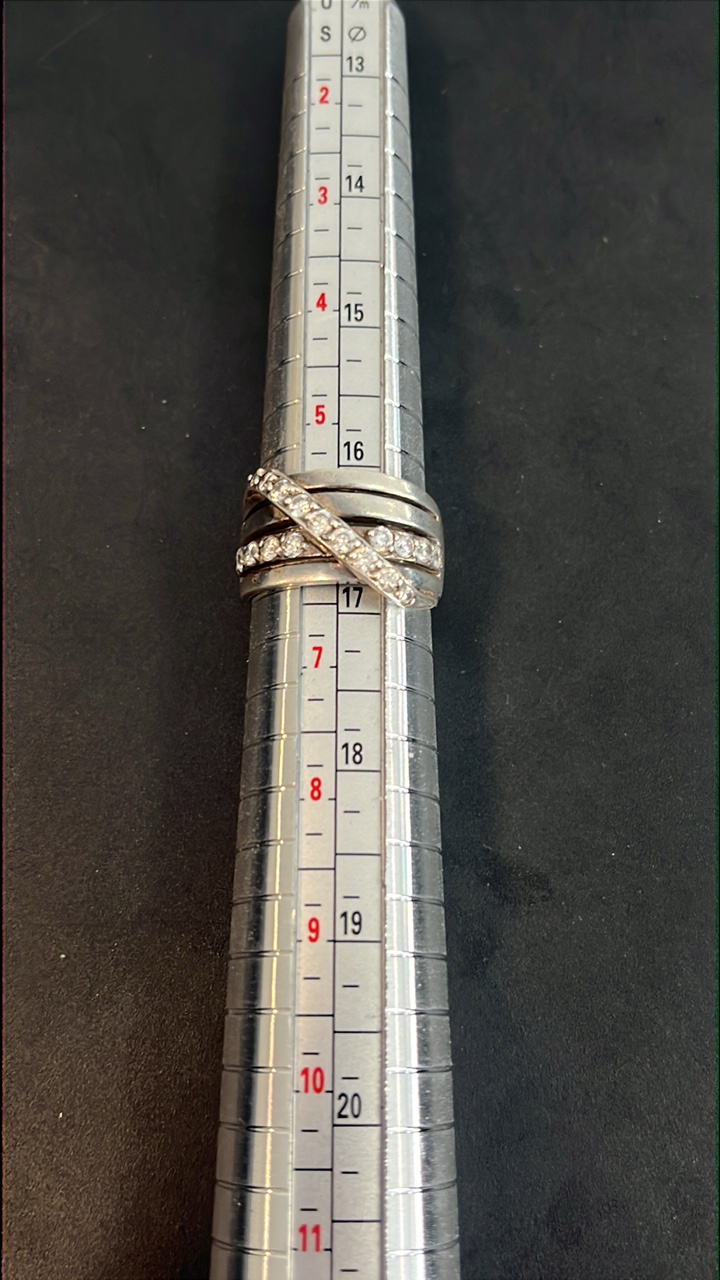 lot 46 image: Sterling and Diamond ring