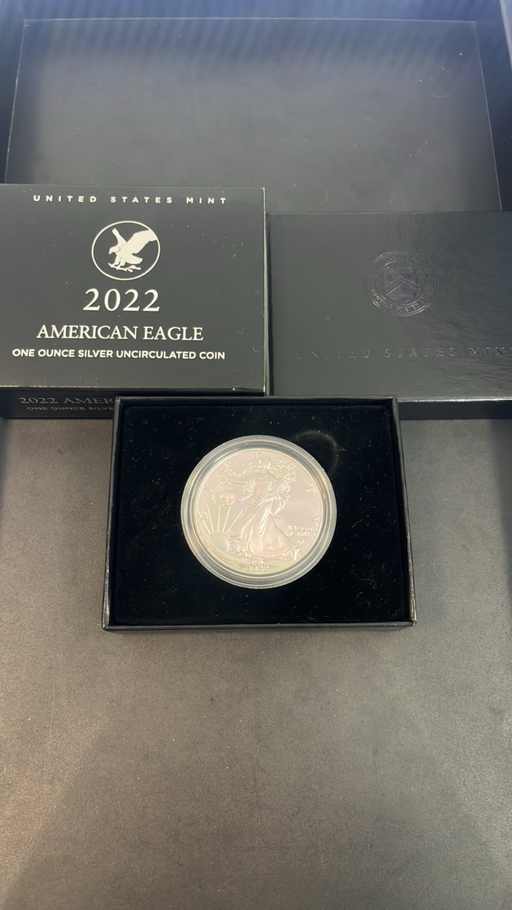 lot 7 image: 2022 West Point Silver Dollar