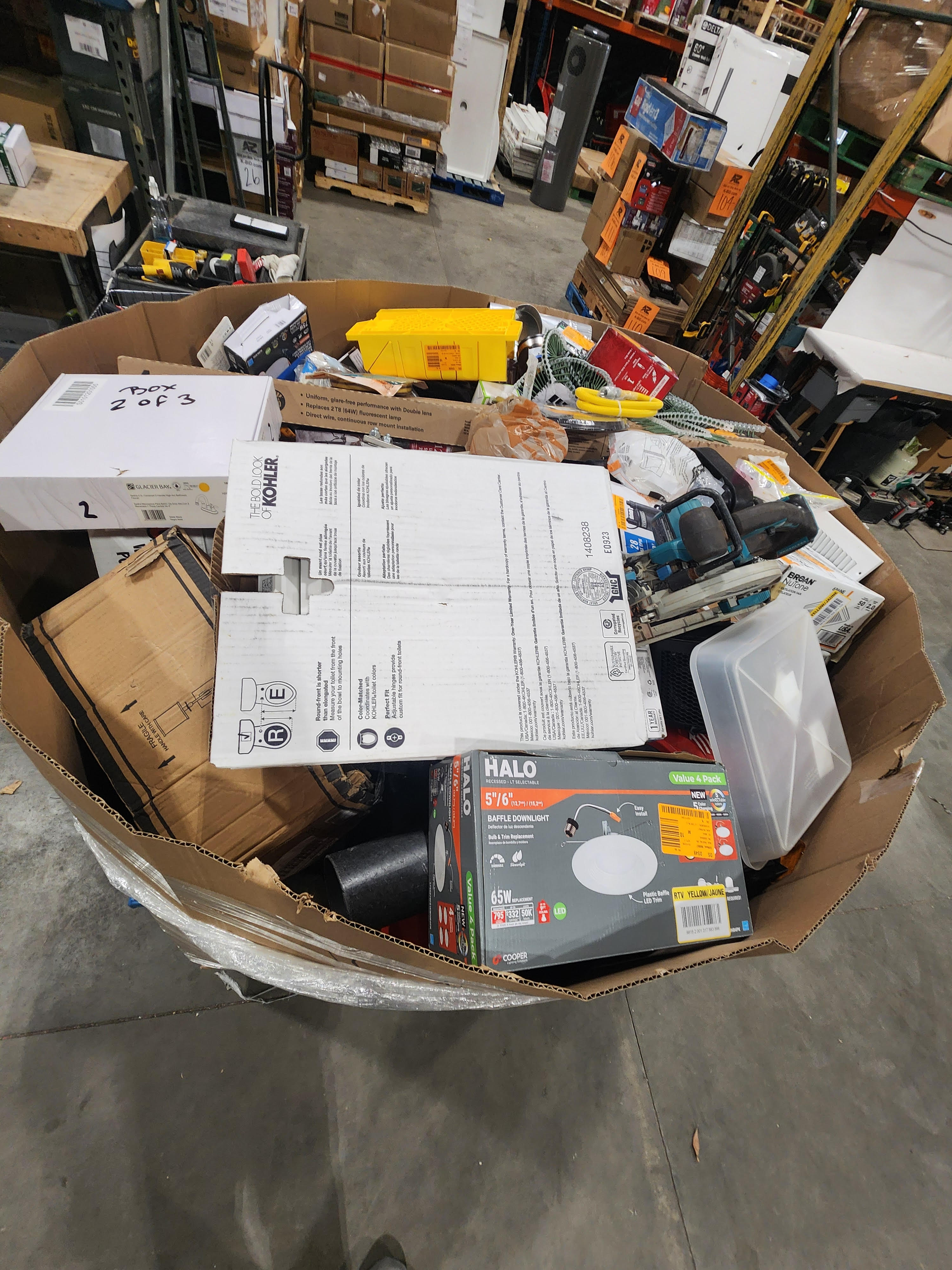 lot 207 image: WHOLESALE PALLET LOT OF GENERAL MERCHANDISE