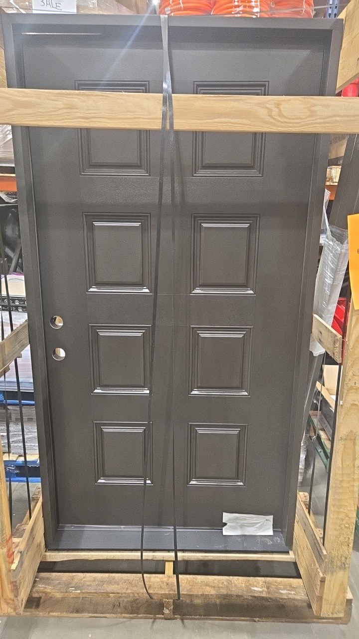 Steves & Sons Regency 42 in. x 80 in. 8-Panel RHIS Hickory Stain Mahogany Fiberglass Prehung Front Door