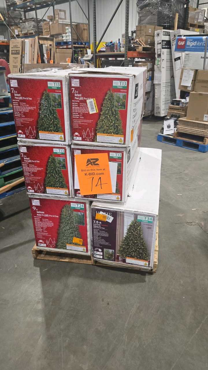 lot 74 image: Christmas Holiday Sale  Pallet of Store Returns