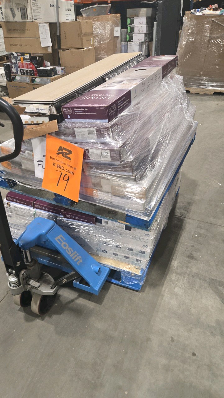 lot 79 image: Wholesale Pallet Lot Miscellaneous Flooring Items