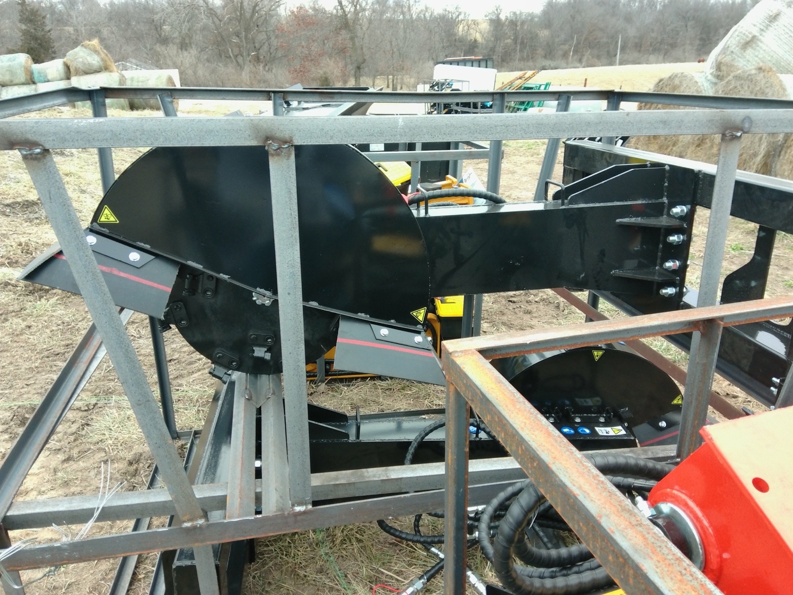 lot 2130 image: TOPCAT Skid Steer Stump Grinder