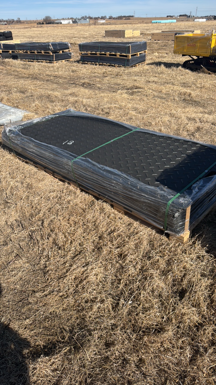 lot 15 image: 15 GROUND PROTECTION MATSDLANCH2025UnusedIRGPM