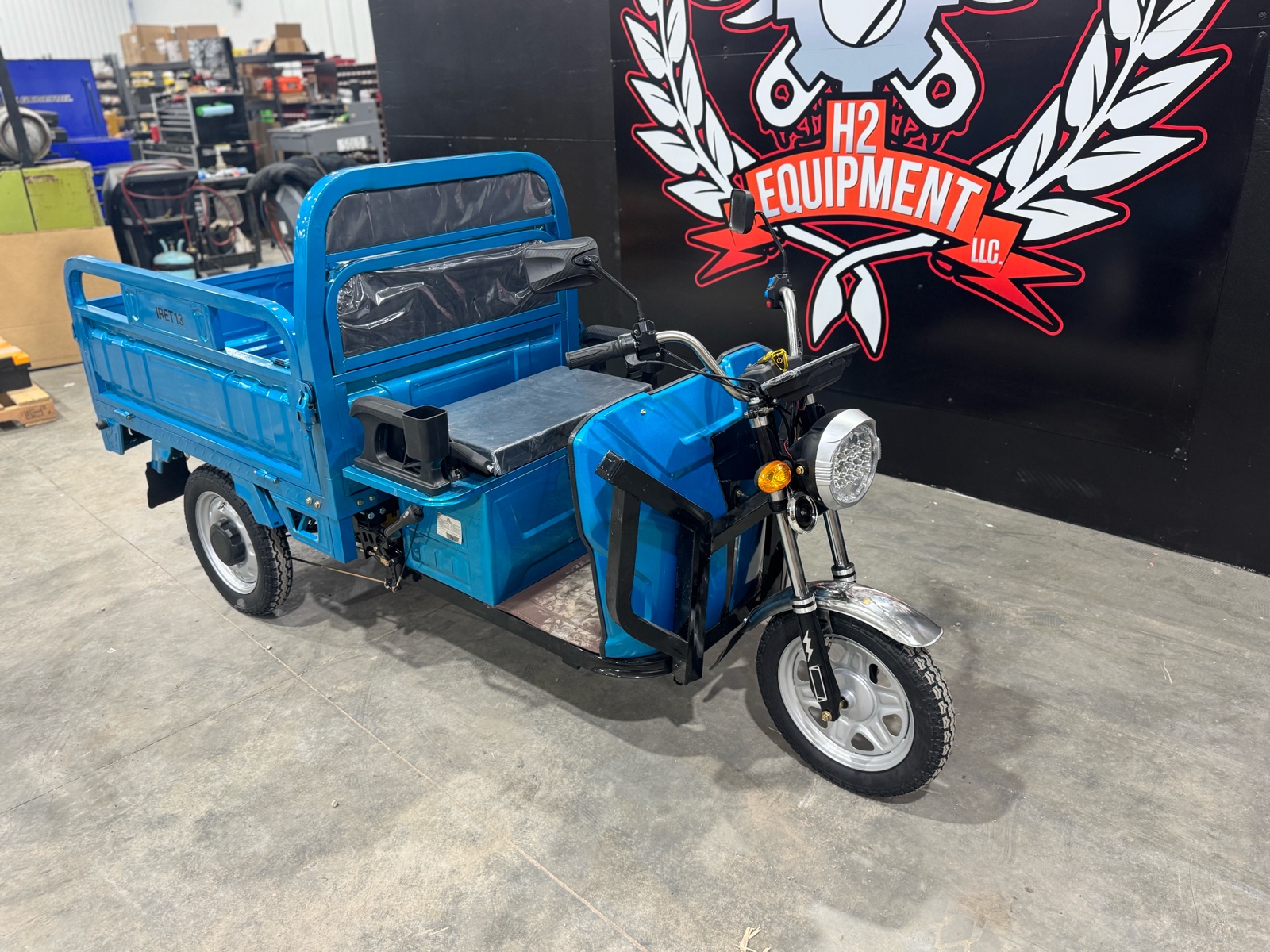 lot 30 image: ELECTRIC TRICYCLESDLANCH2025UnusedIRET13 (stock photo) BLACK