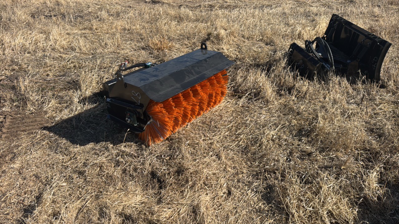 lot 86 image: Mini Skid Angle SweeperIR2025Unused