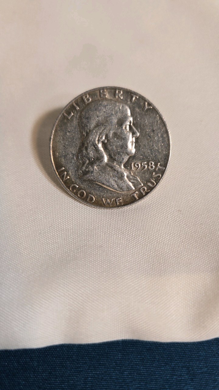 lot 34 image: 1958 FRANKLIN HALF DOLLAR