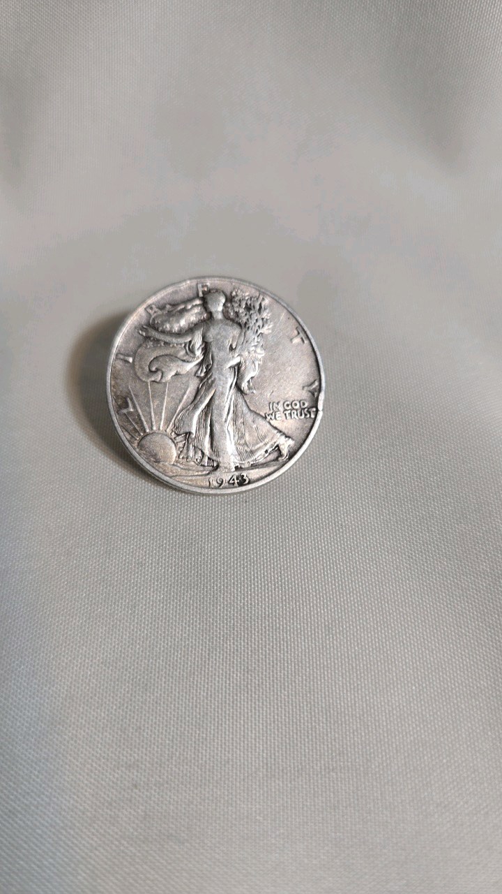 lot 37 image: 1943 WALKING LIBERTY HALF DOLLAR