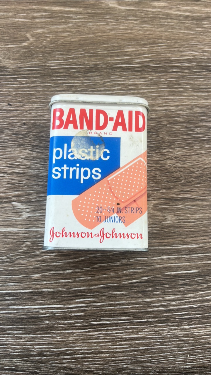 lot 42-1 image: 1960s Band-Aids Tin
