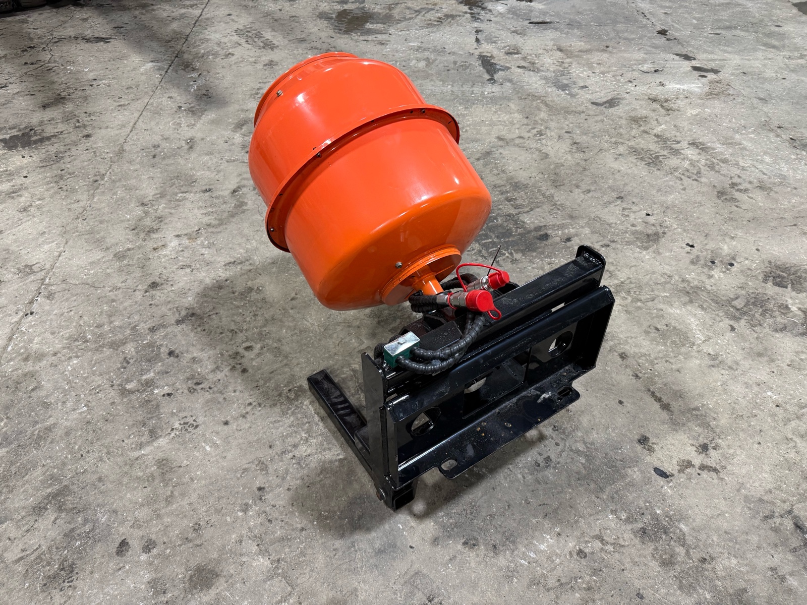 lot 192 image: Mini Skid Steer Mixing Drum