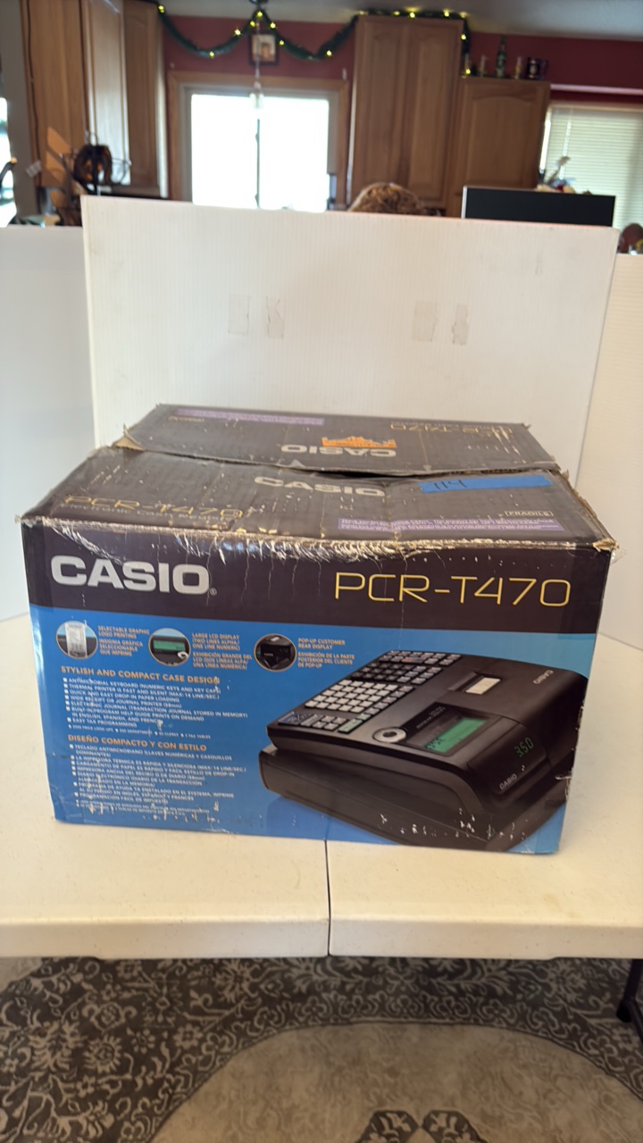 lot 114 image: CASIO electronic cash register (new)