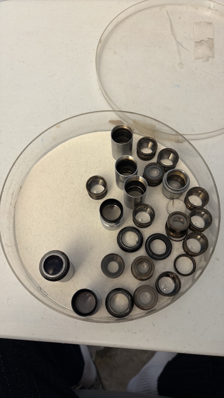 lot 131 image: (24) MAGNIFYING lenses