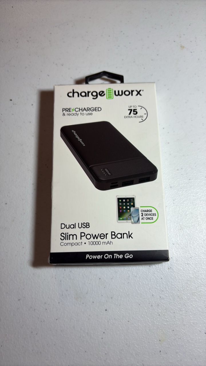 lot 33 image: CHARGE Worx Dual USB Slim Power Bank Charger