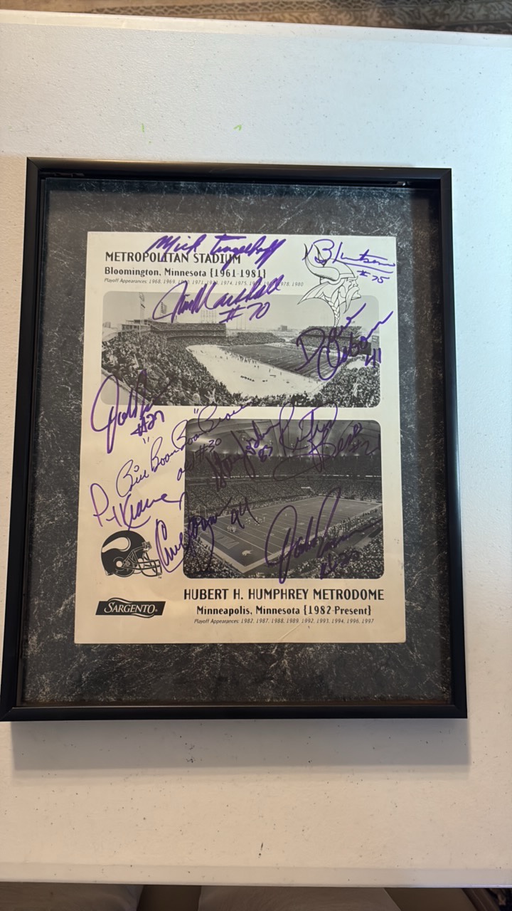 lot 42 image: FRAMED Vikings autographed Metrodome Photo